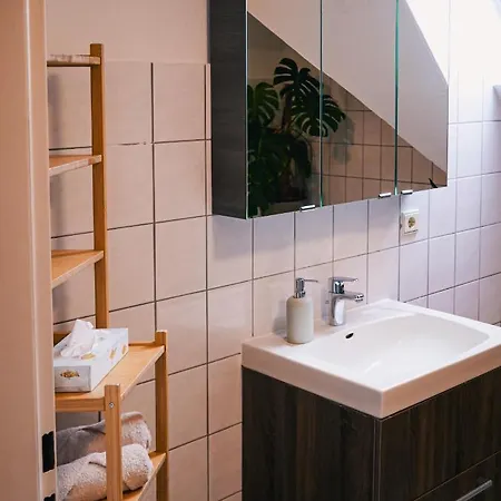 Gemuetliche Oase In Detmolder *